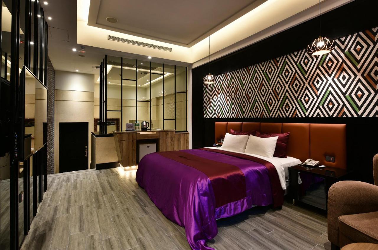 Venice Motel Đài Trung Ngoại thất bức ảnh