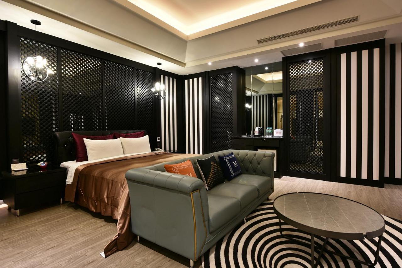 Venice Motel Đài Trung Ngoại thất bức ảnh