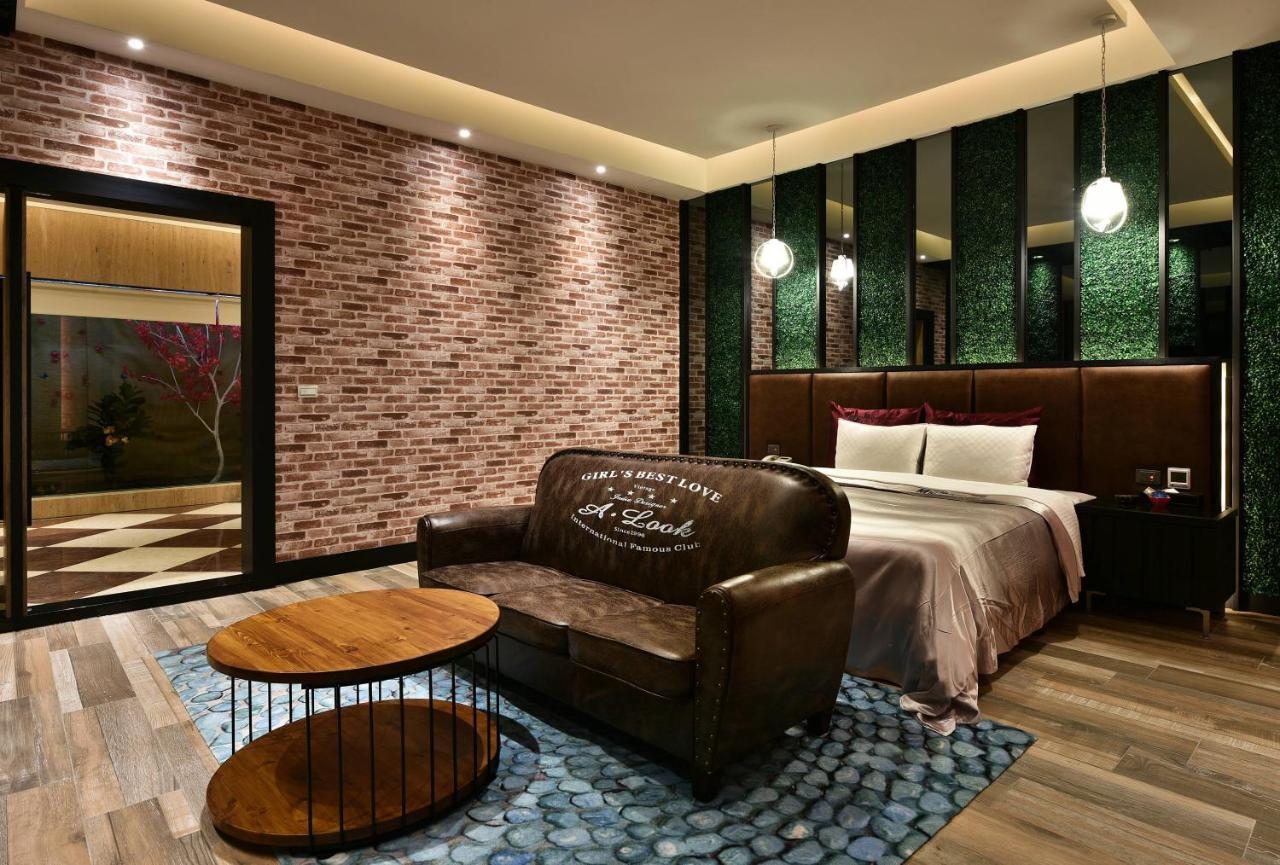 Venice Motel Đài Trung Ngoại thất bức ảnh