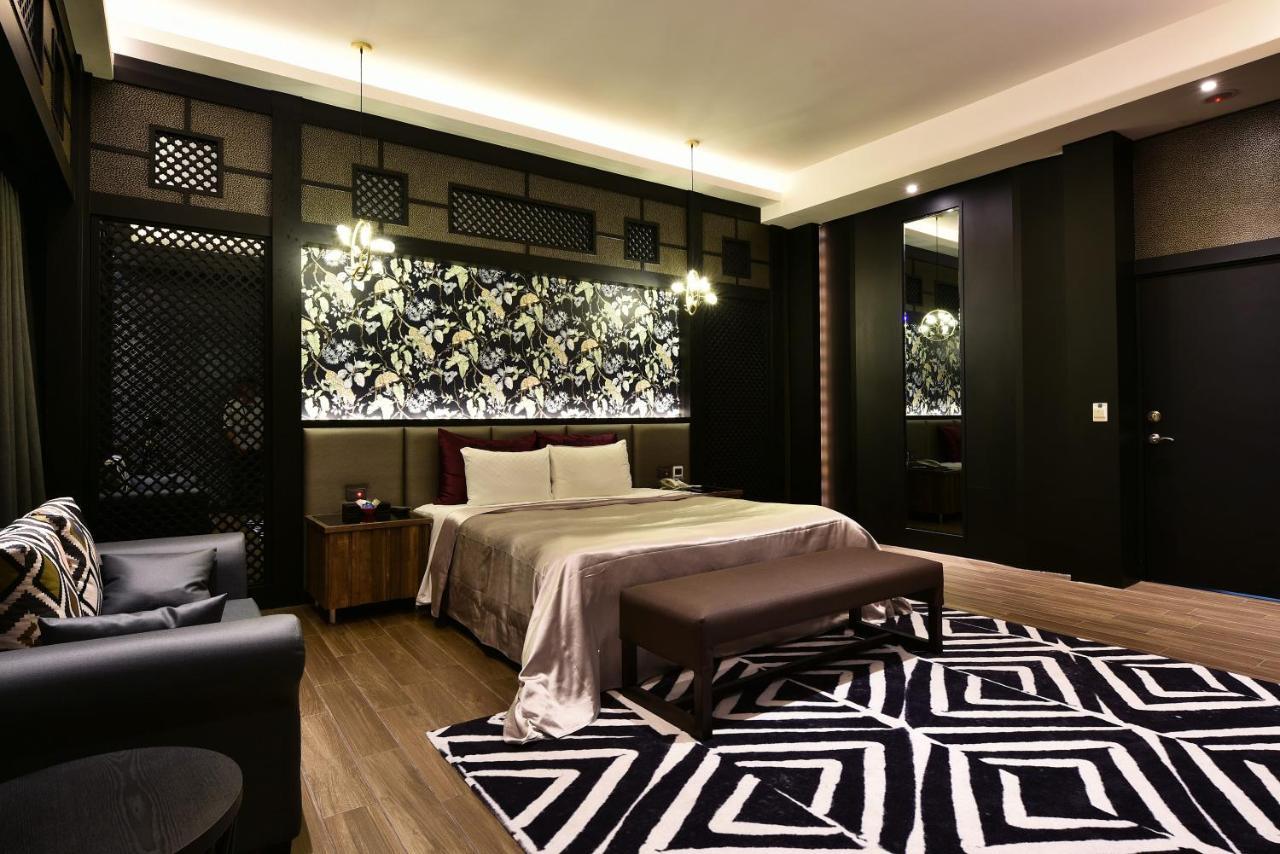 Venice Motel Đài Trung Ngoại thất bức ảnh
